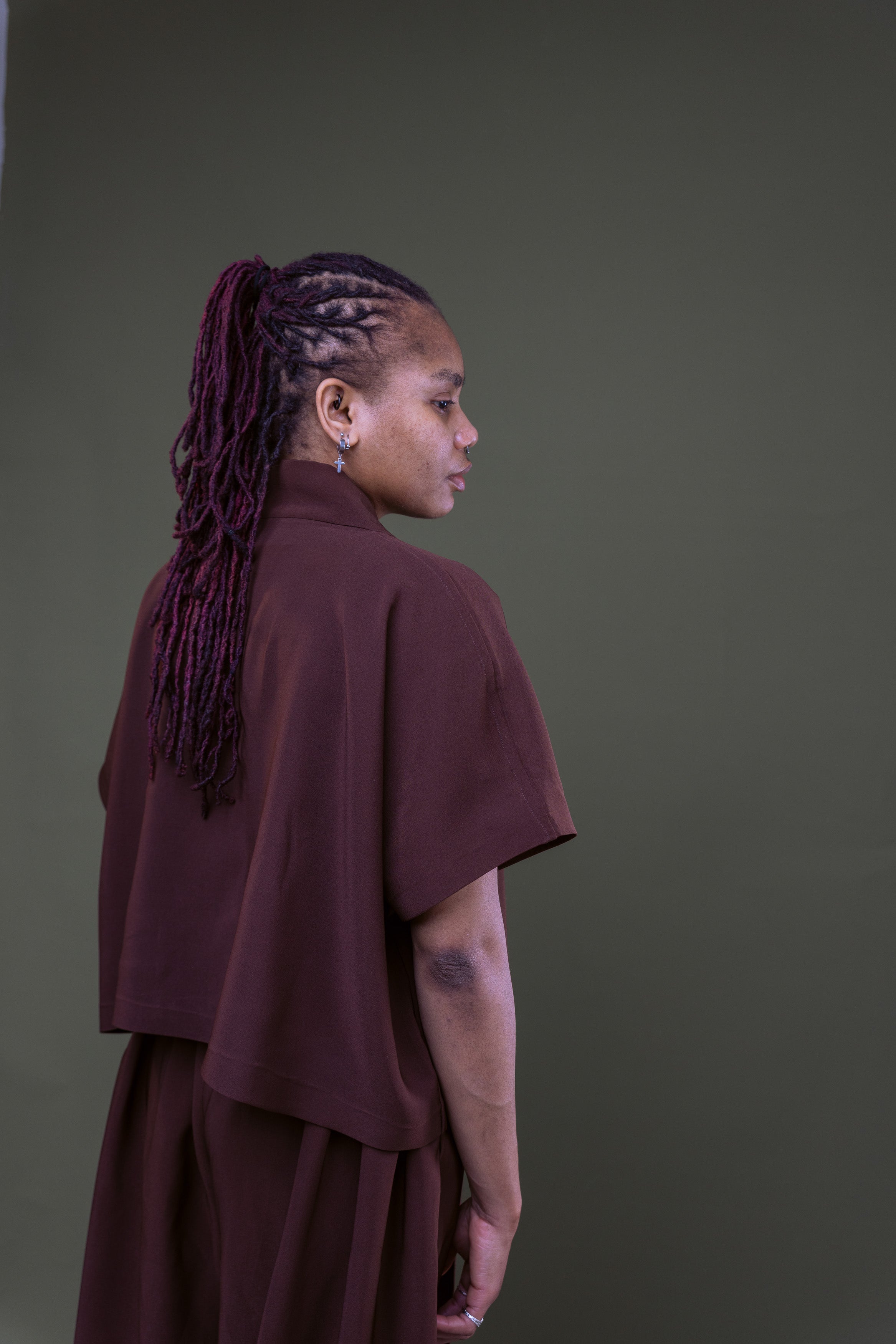 Non-Binary Top | Loose Gillet